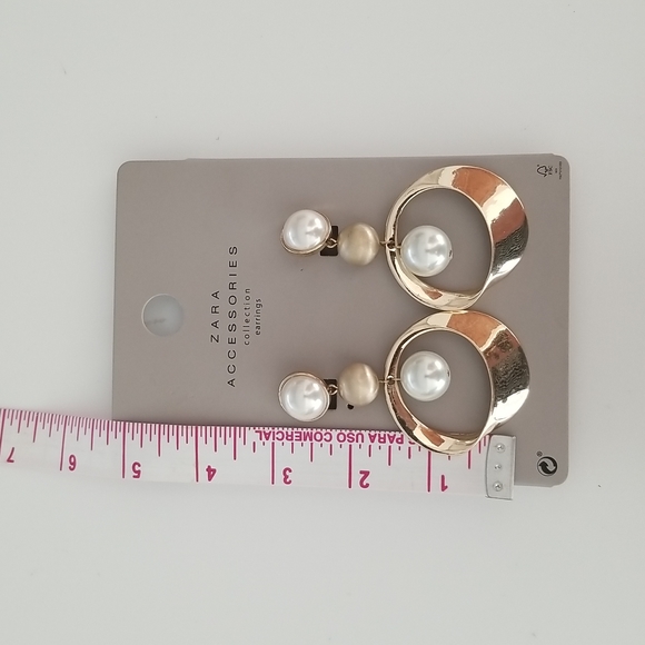 Zara Pearl Drop Blogger Style Earrings - Picture 1 of 4